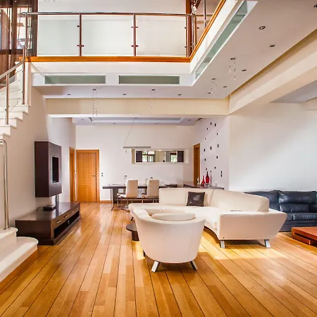 Villa Grand Santorini Imerovigli (Santorini)